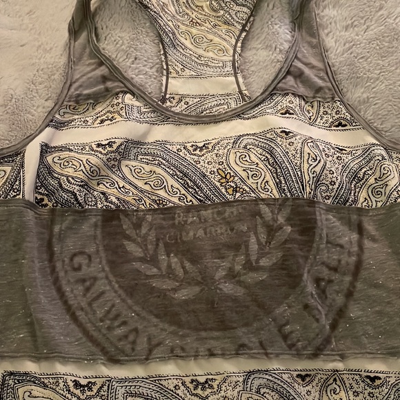 We the Free tank - Picture 4 of 6